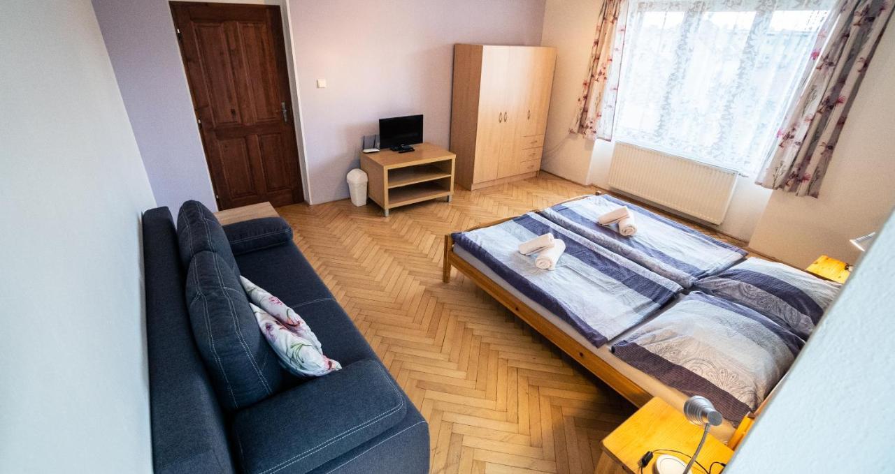 Penzion Veronika Třeboň Εξωτερικό φωτογραφία